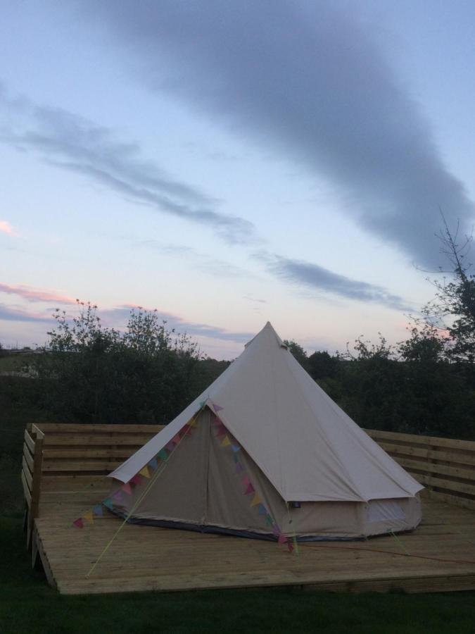 Willow Valley Bude Luaran gambar